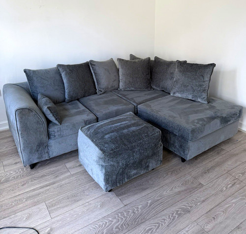 Grey fabric right facing - fabric,